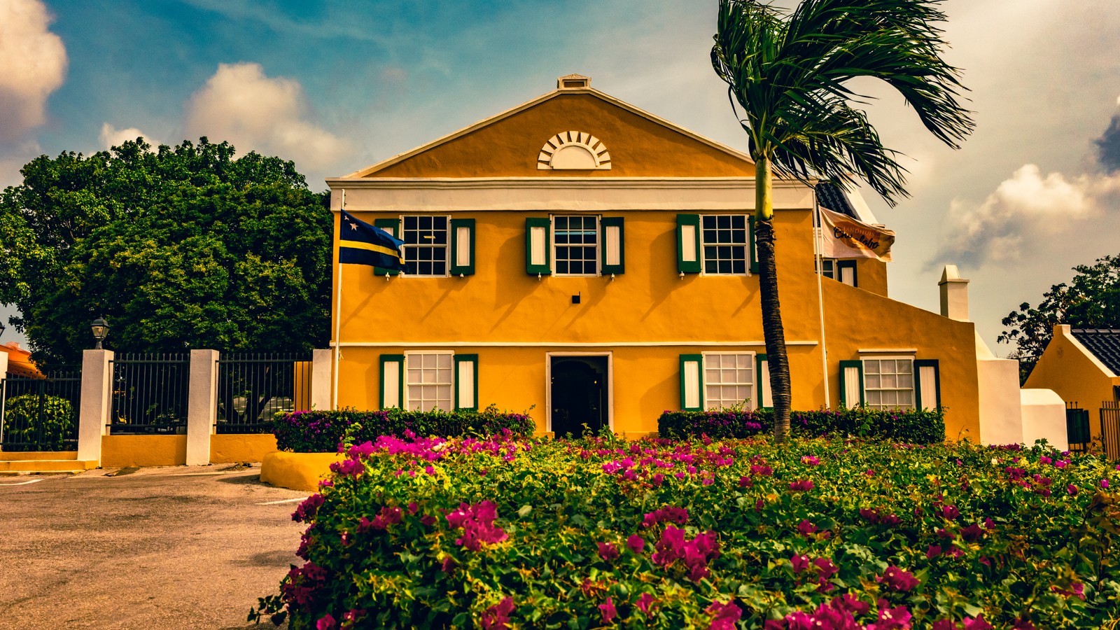 A Taste of Curaçao – Willemstad City Tour - Image 2