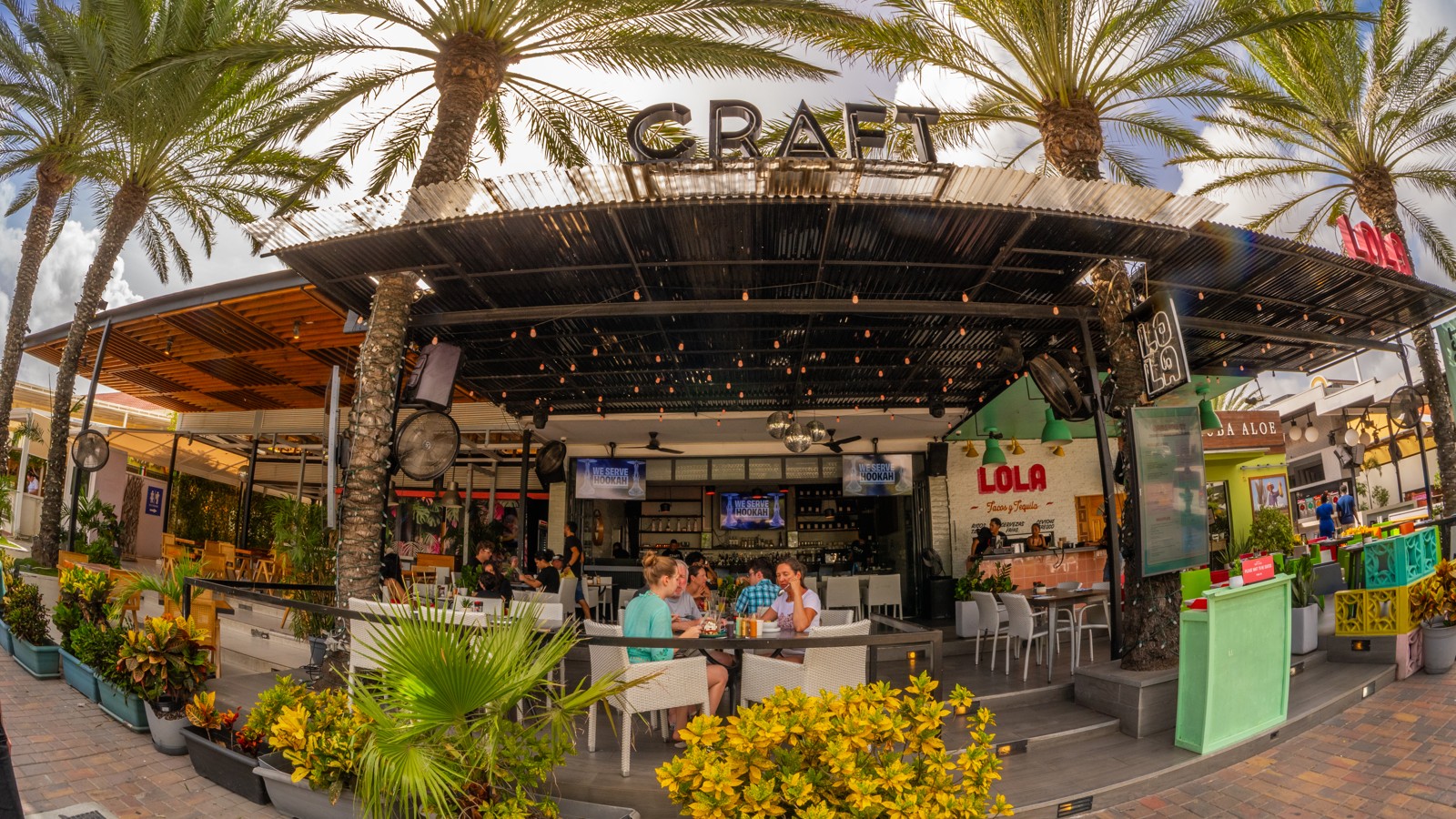 Lola Taqueria - Image 2