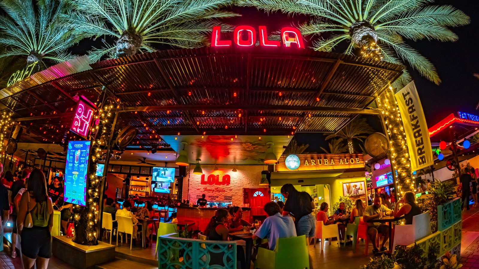 Lola Taqueria - Image 4