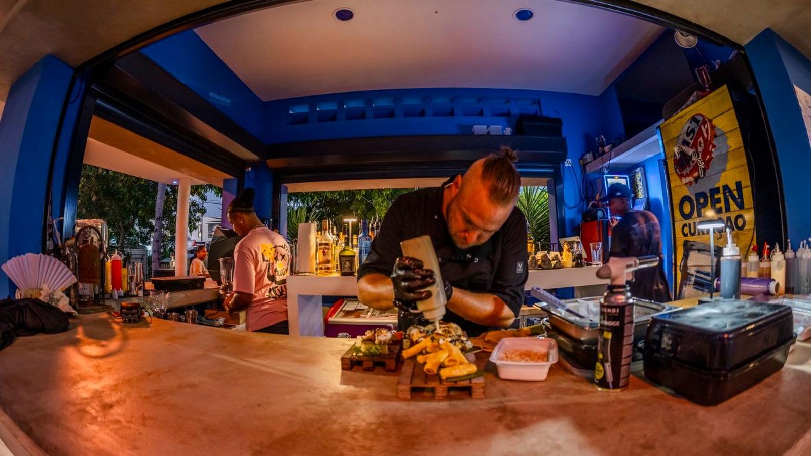 Luxury Sushi - Image 2