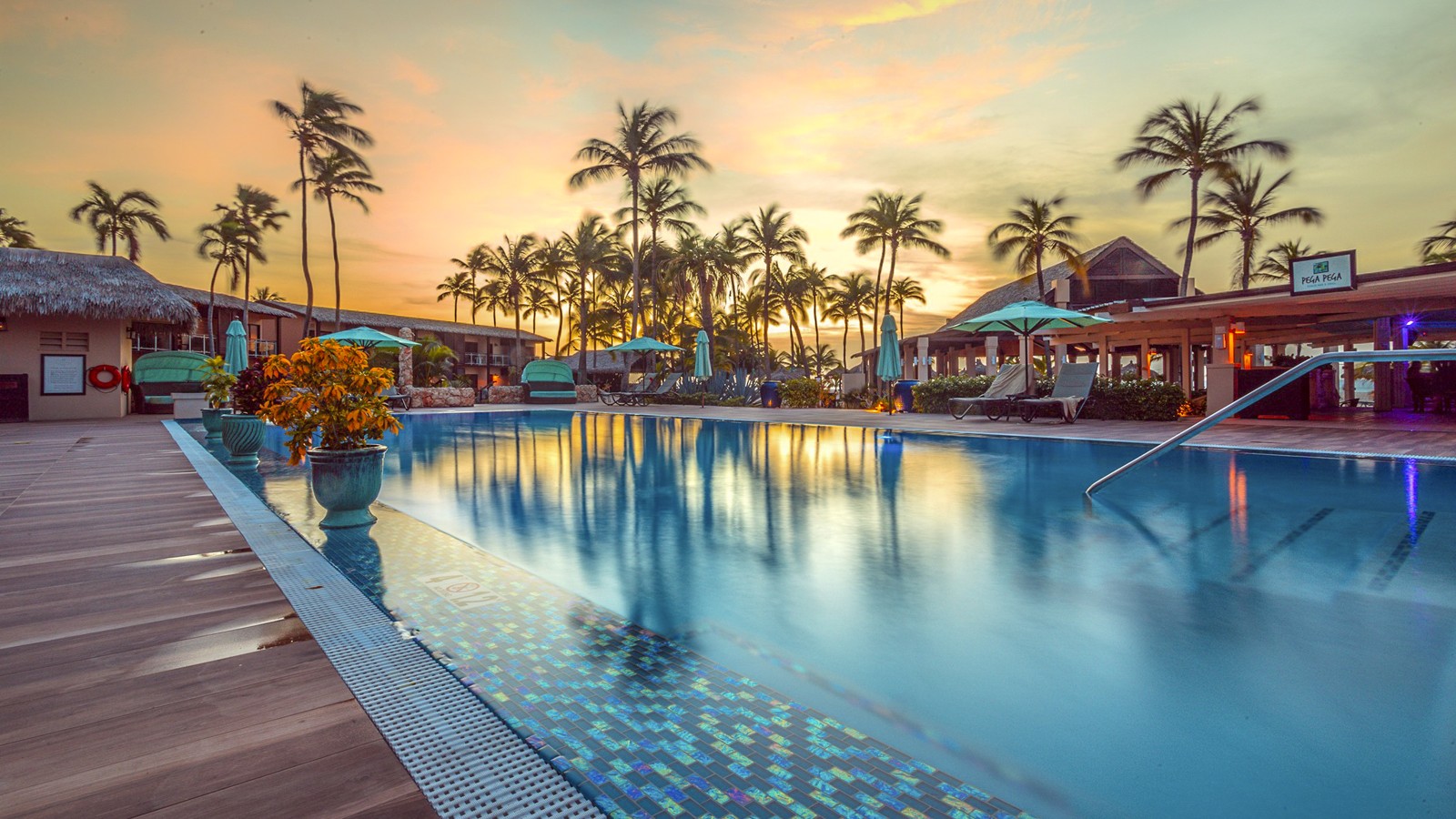 Manchebo Beach Resort & Spa - Image 2