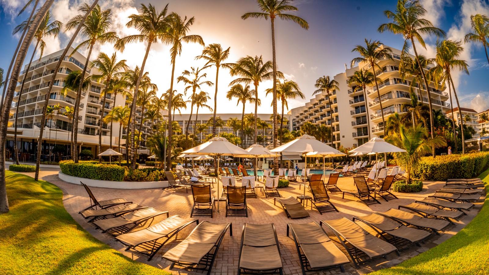 Aruba Marriott Resort & Stellaris Casino - Image 1