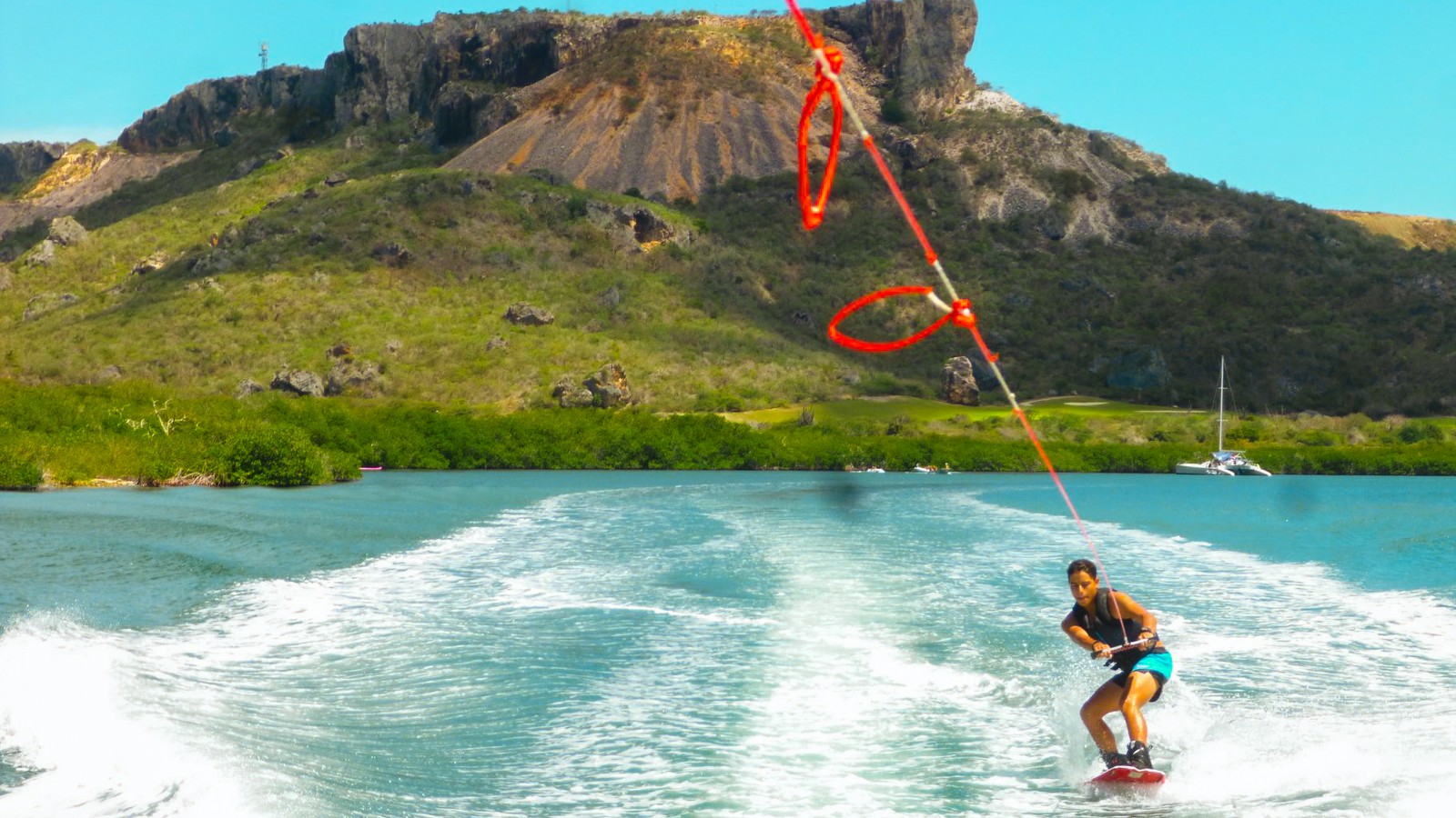 NoName Water Sports Curacao - Image 1