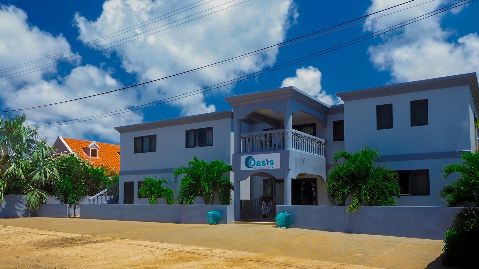 Oasis Guesthouse - Image 1