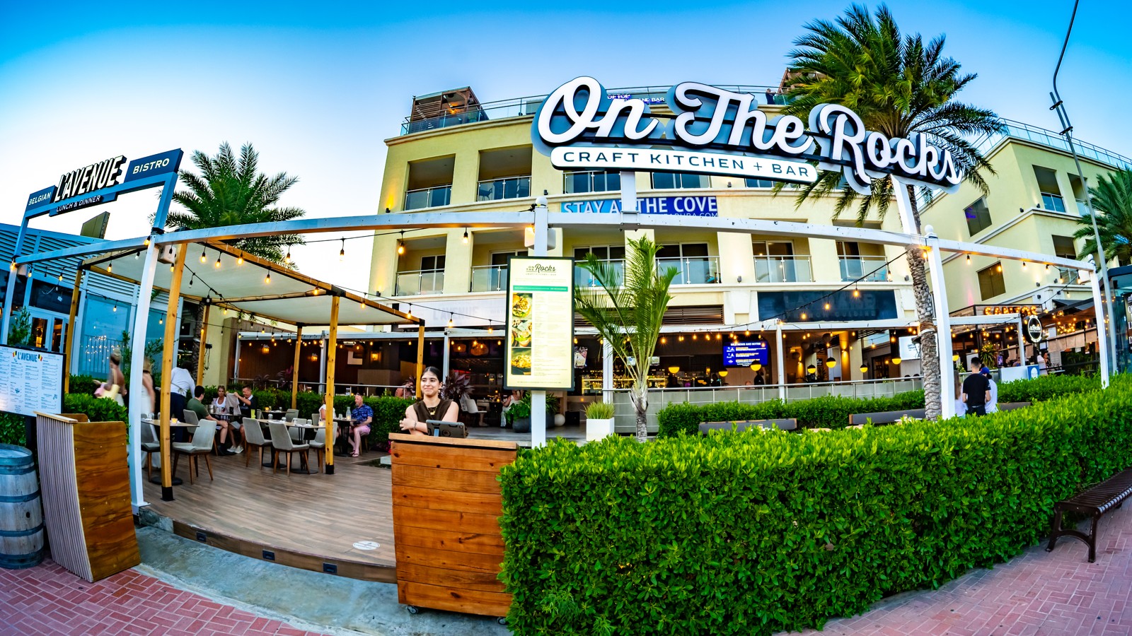 On The Rocks Craft Kitchen & Bar - Image 2