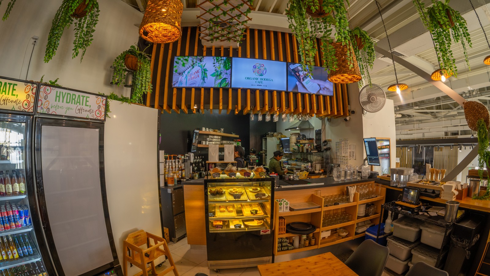 Organic Bodega Cafe - Image 4