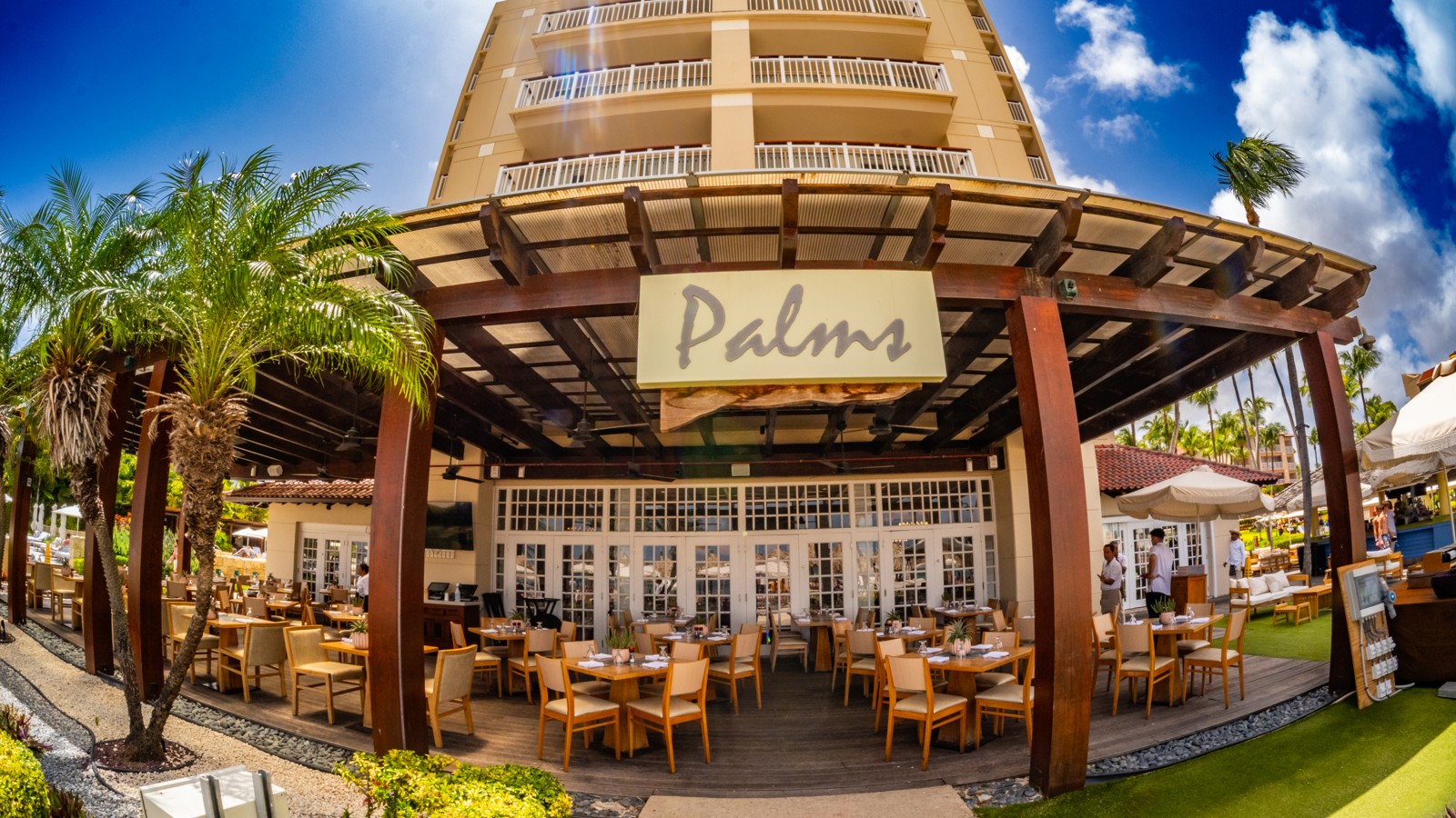 Palms Restaurant - Hyatt Regency - Image 1