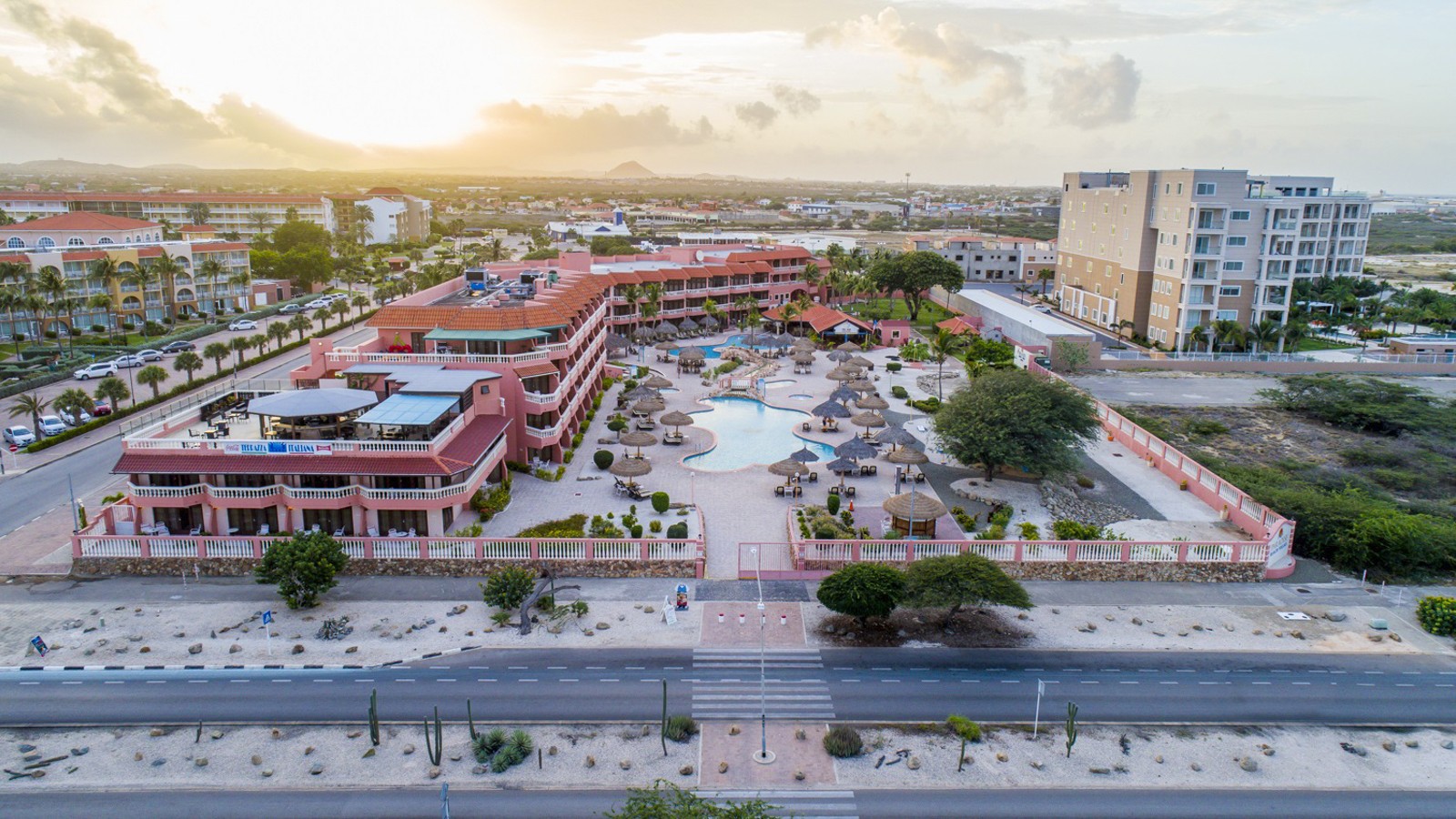 Paradise Beach Villas (Eagle Beach) - Image 3