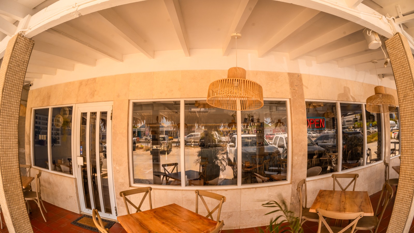 Pizza Mare Bonaire - Image 2