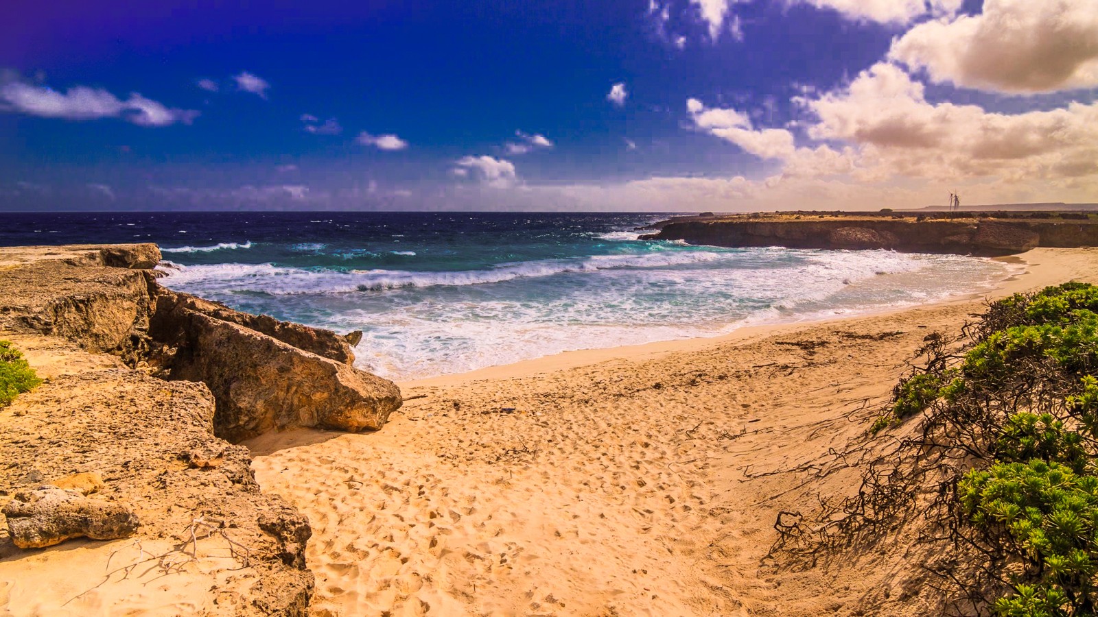 Playa Chikitu - Image 2