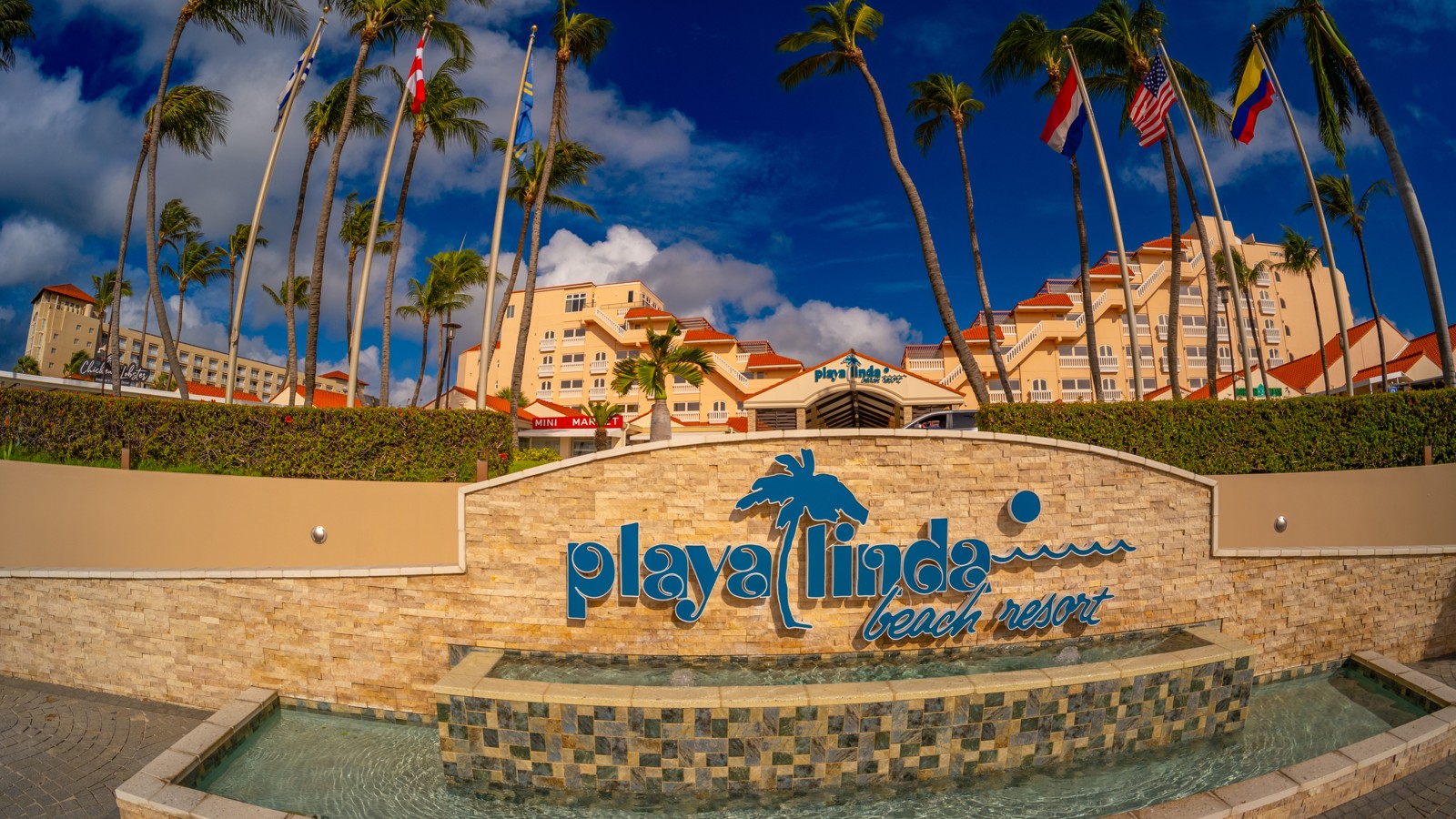 Playa Linda Beach Resort - Image 5