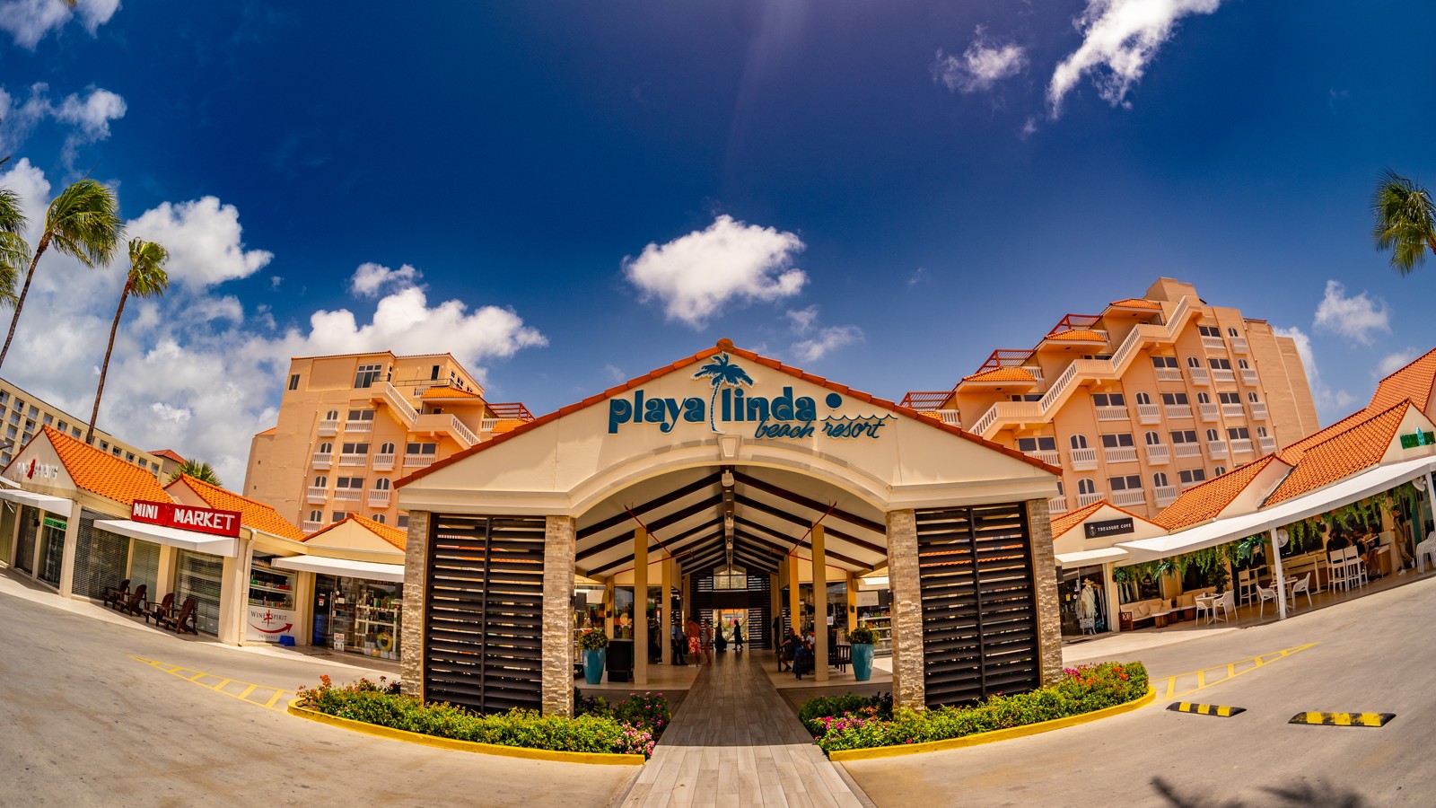 Playa Linda Beach Resort - Image 6