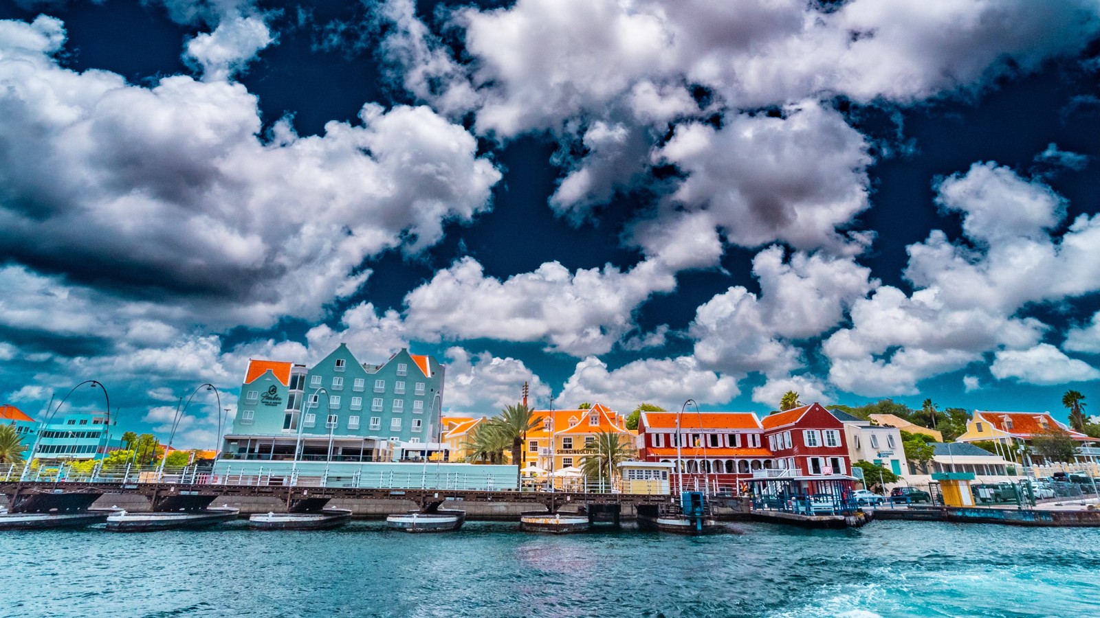 Sand and Stilettos Custom Tours - Image 1