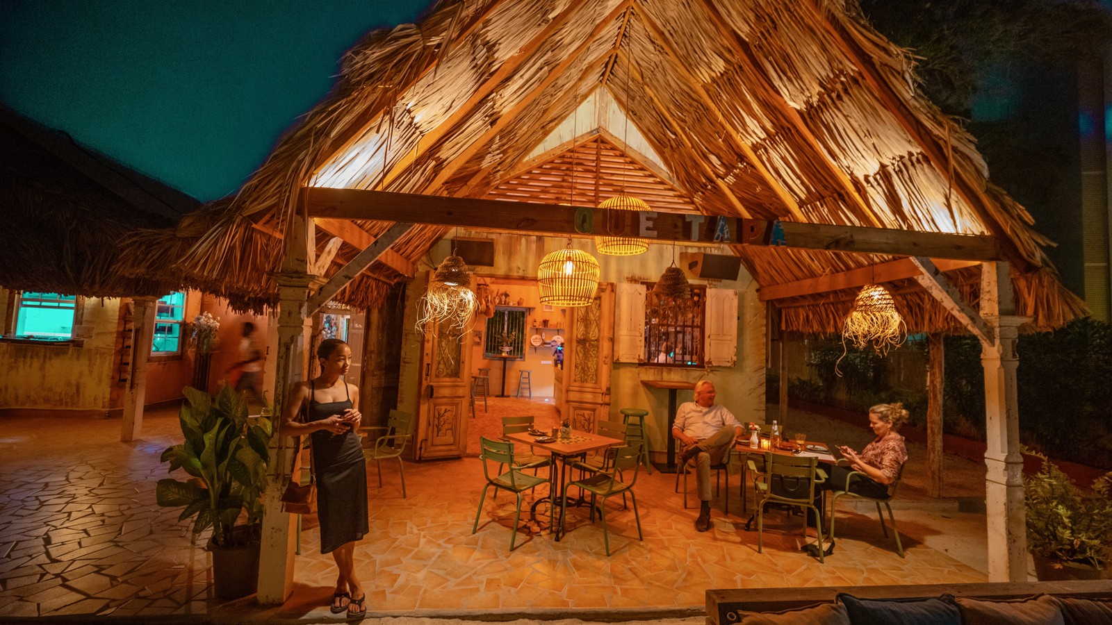 Que Tapa Curaçao - Image 2