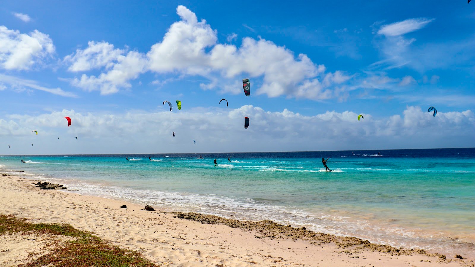Red Beryl Beach - Image 2