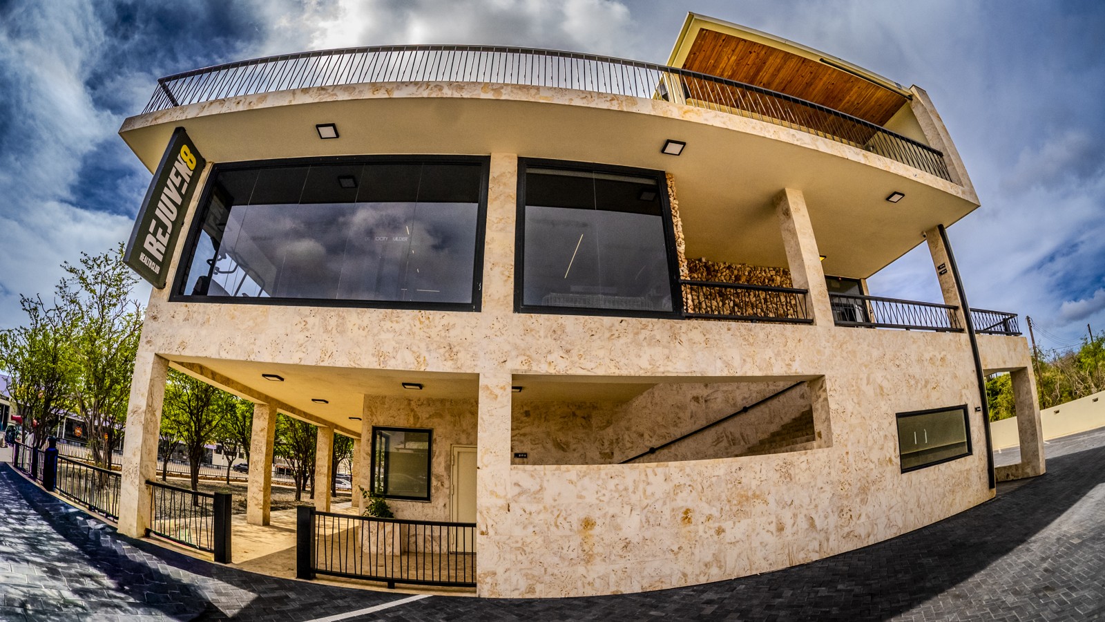 Rejuven8 Health Club - Image 1