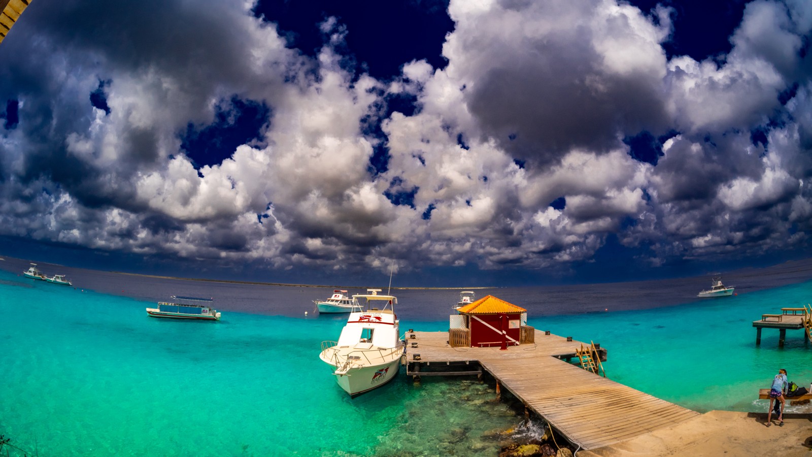 Rum Runners Restaurant & Cocktailbar - Image 4