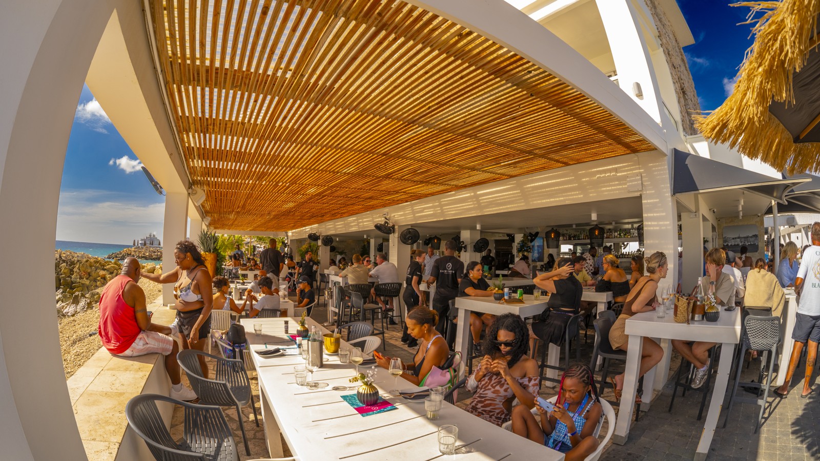 Saint Tropez Ocean Club - Image 6