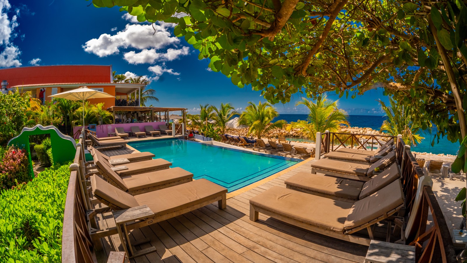 Scuba Lodge & Ocean Suites - Image 3