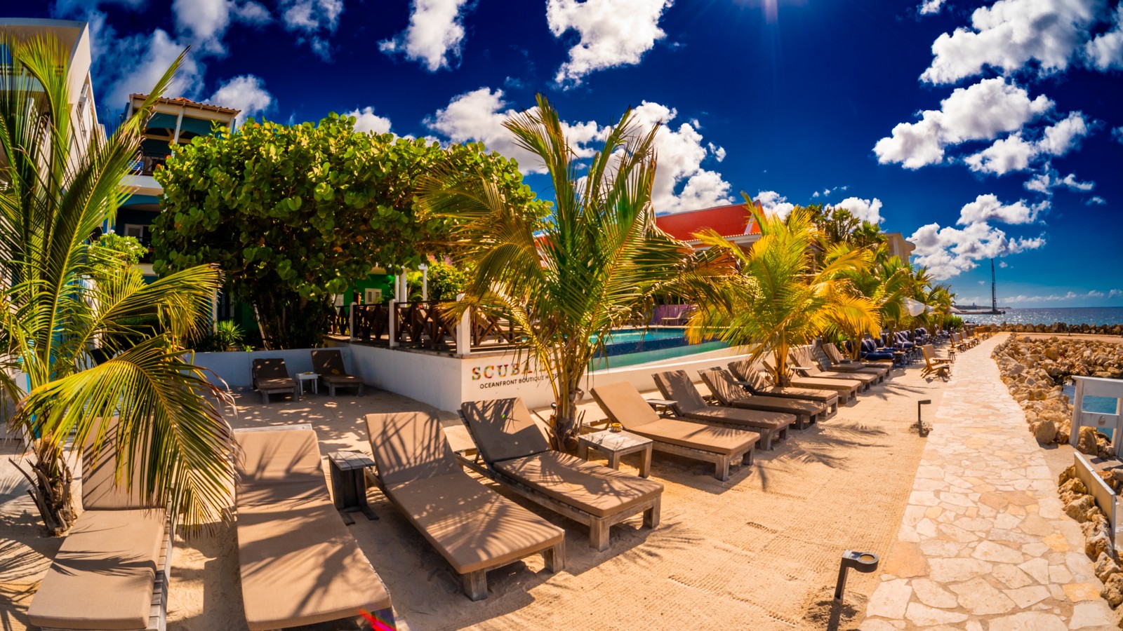 Scuba Lodge & Ocean Suites - Image 4