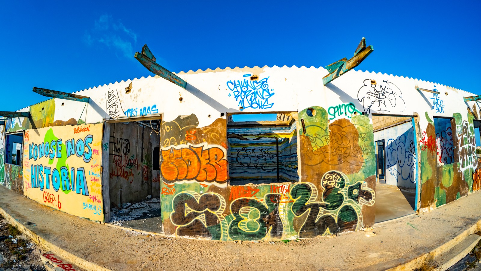 Street Art 13 - Image 1