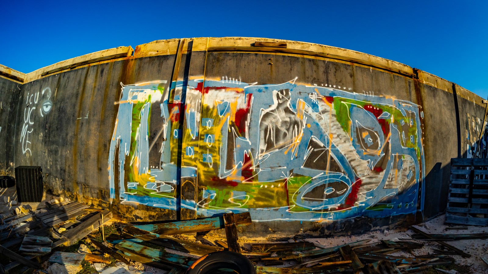 Street Art 17 - Image 1