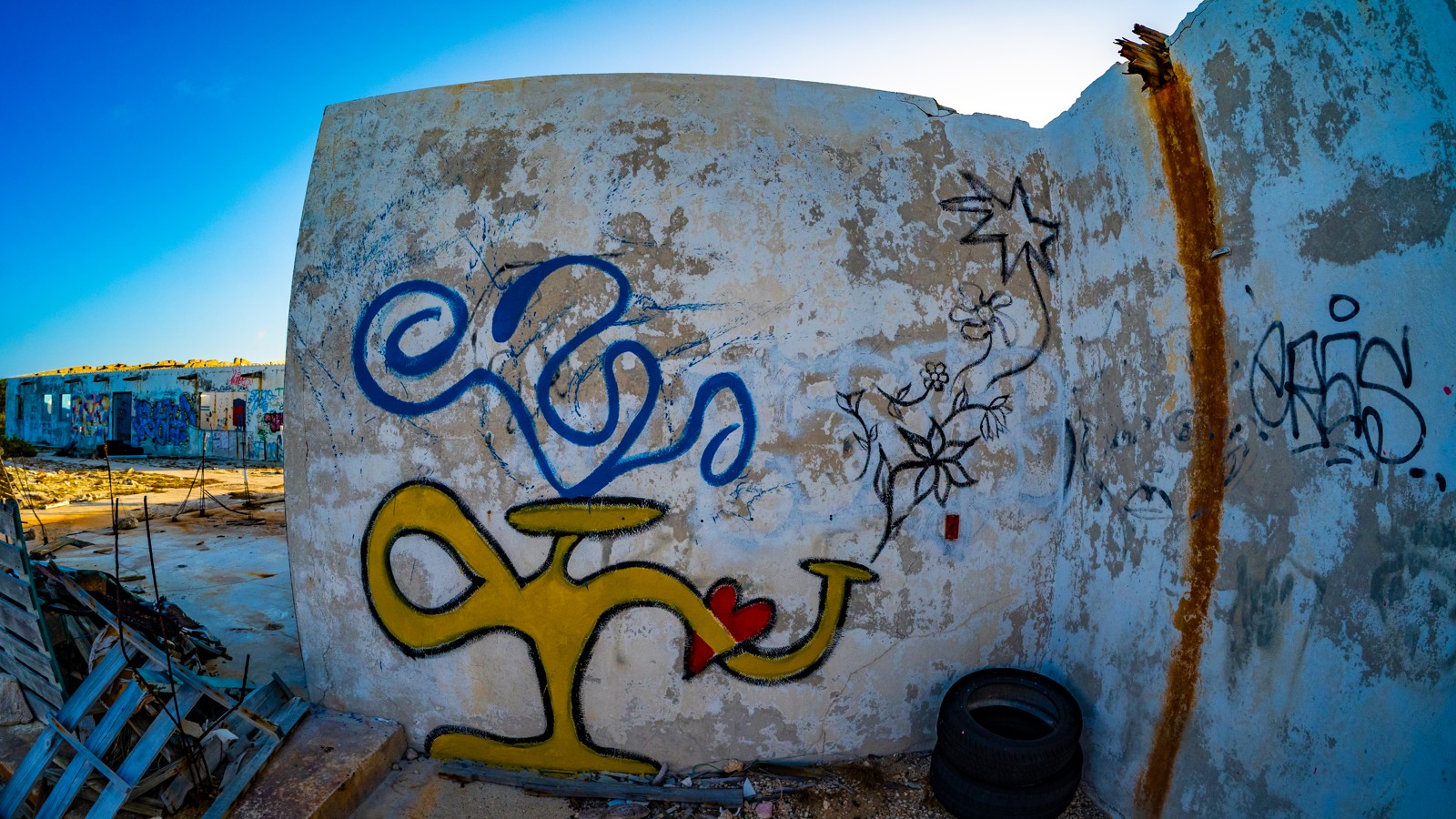 Street Art 18 - Image 1