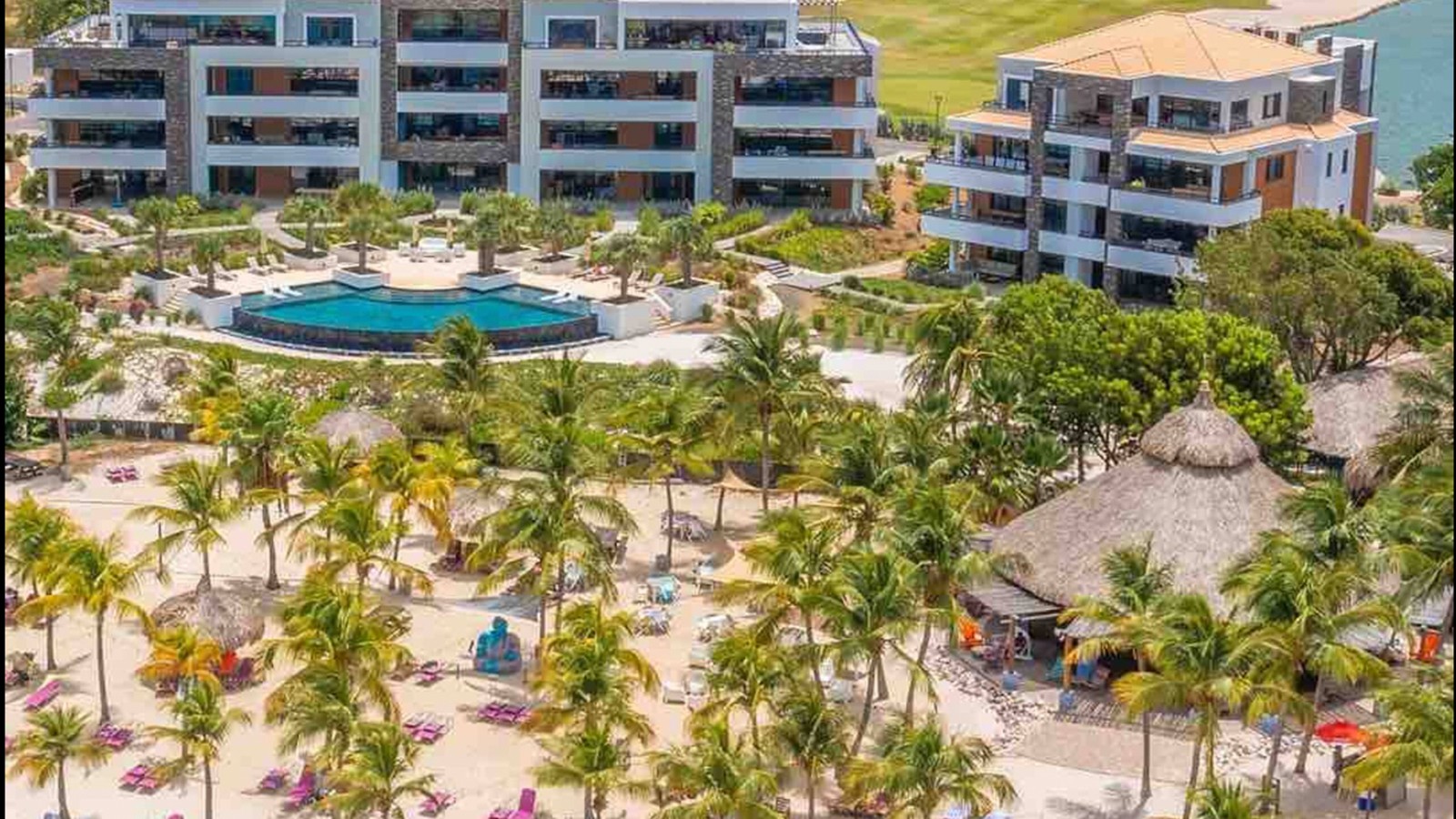 The Shore Blue Bay - Ocean Front Apt - Image 1