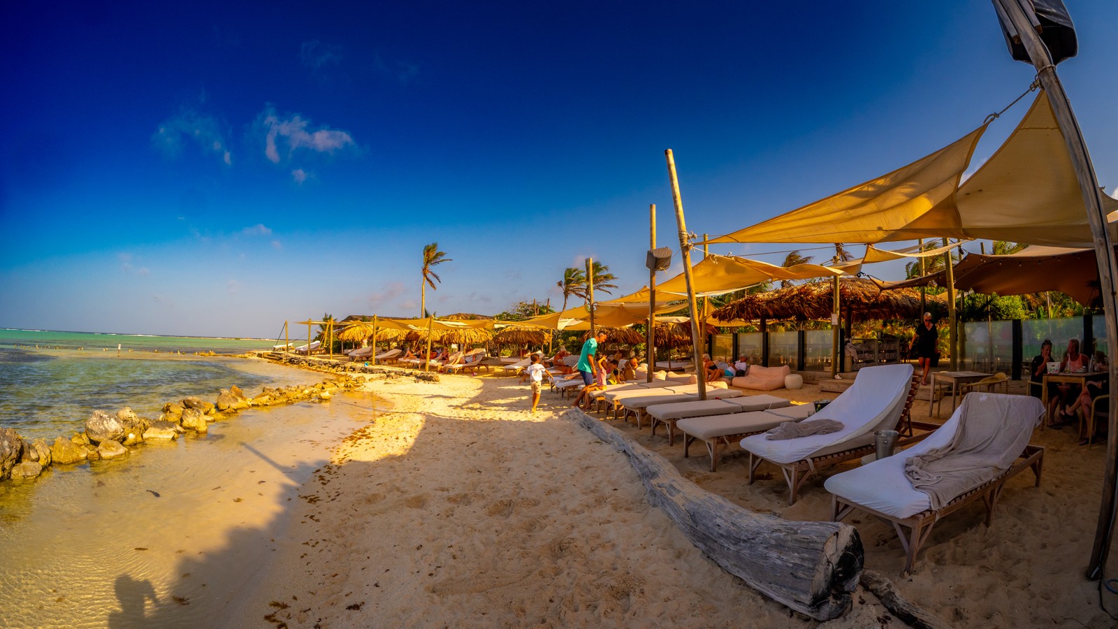 Sorobon Beach / The Beach Hotel - Image 1