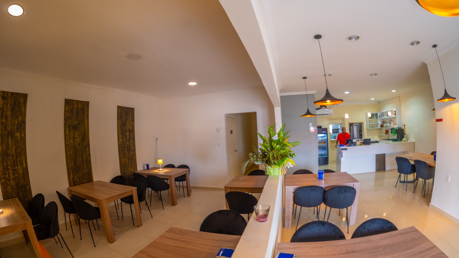 Sphinx Grillroom - Image 2