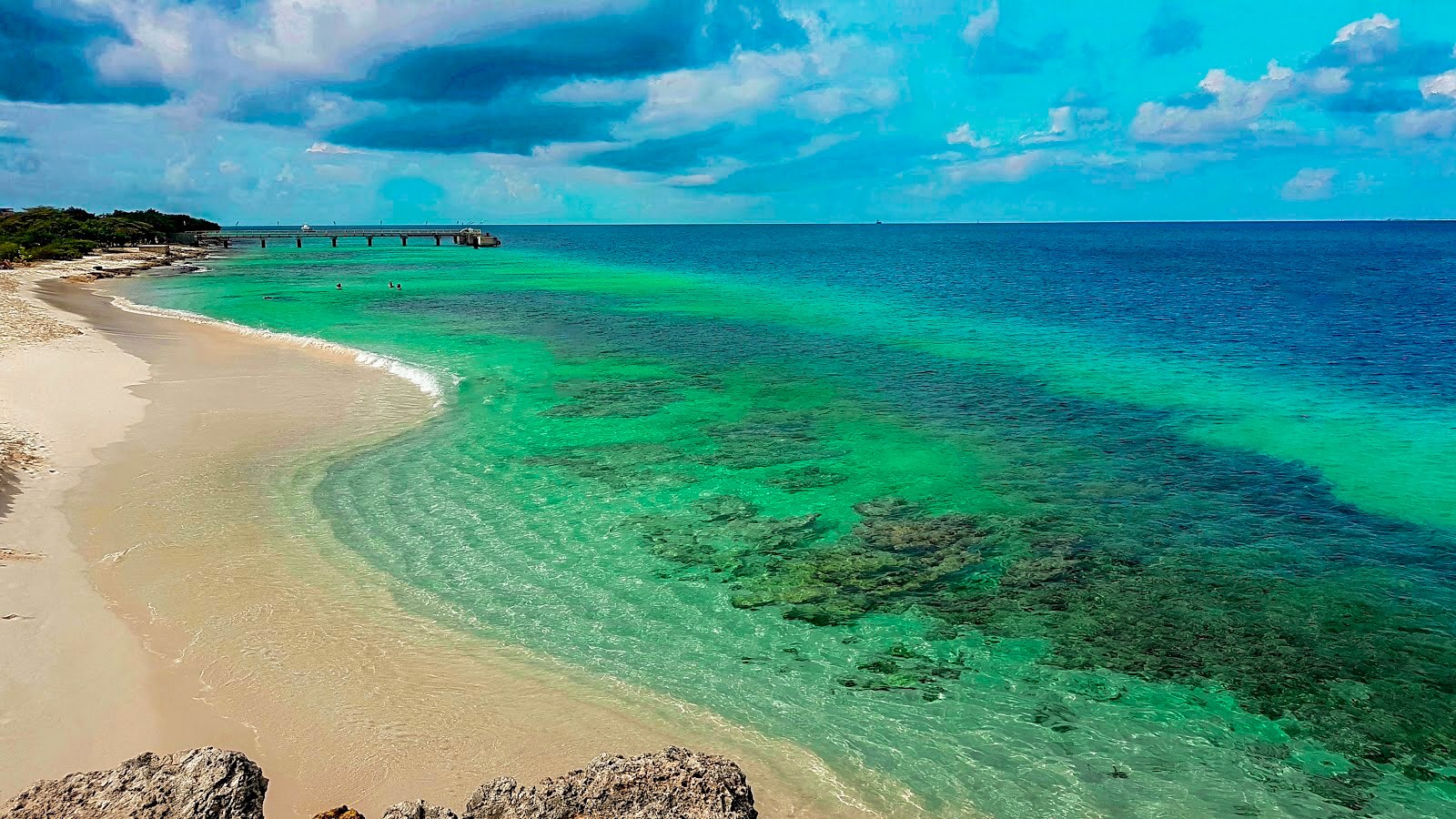 Te Amo Beach - Image 1