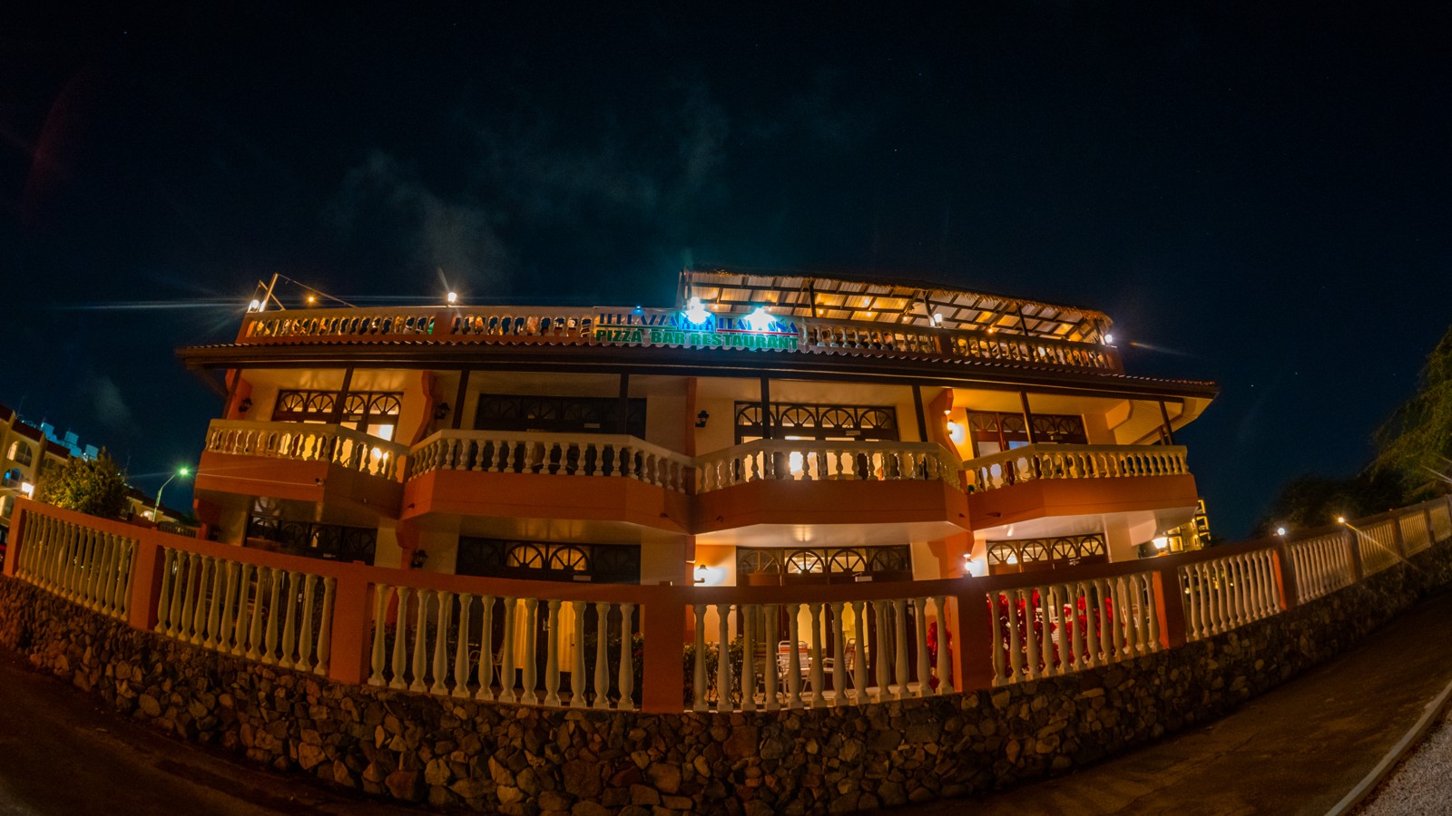 Terraza Italiana - Image 1