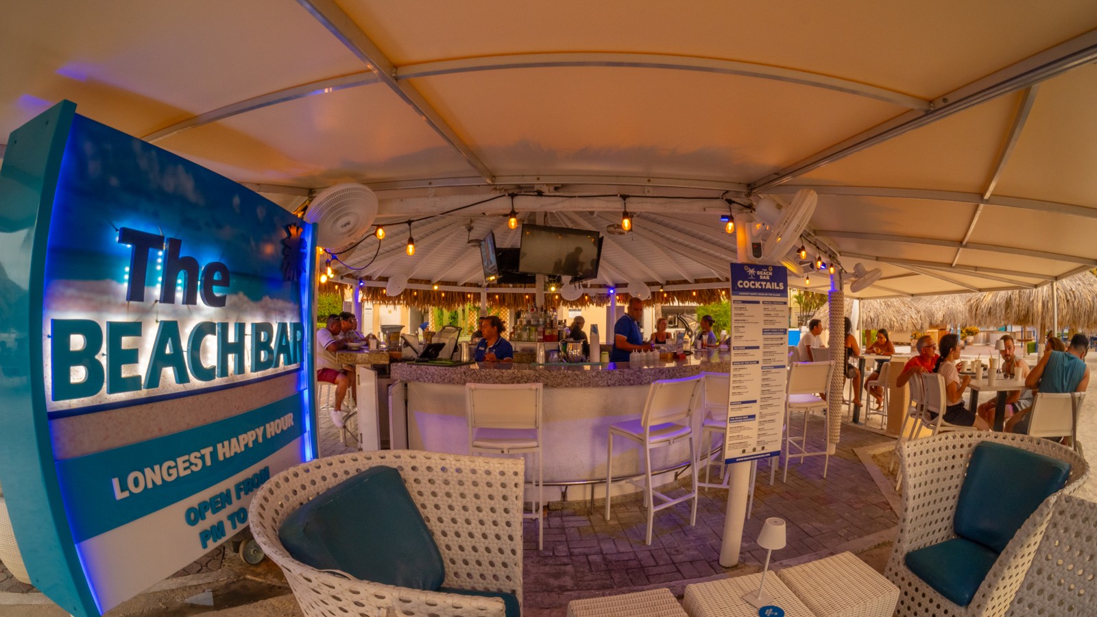 The Beach Bar - Image 2