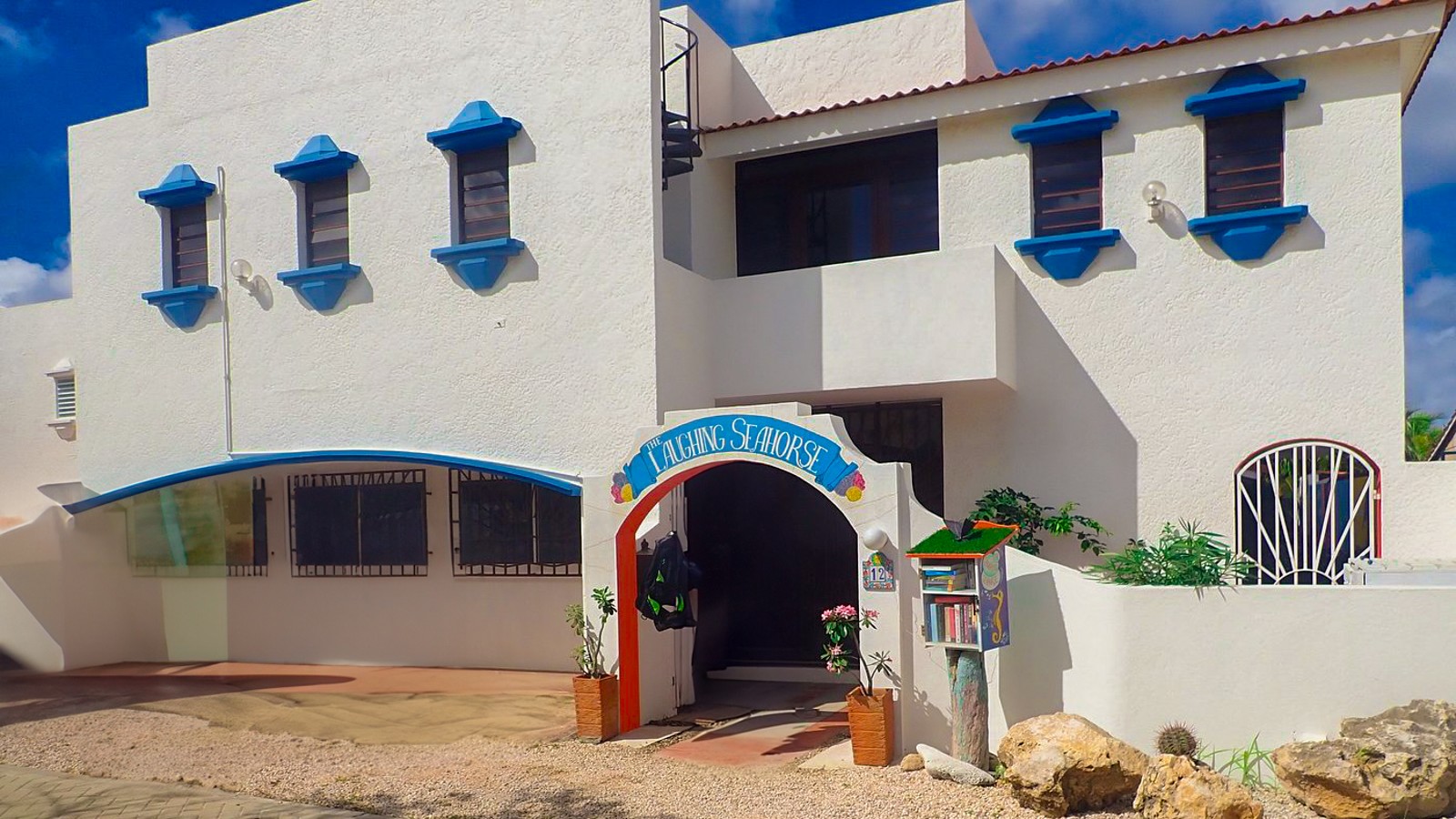 The Laughing Seahorse - Image 1