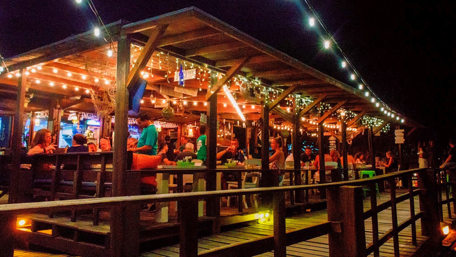 The West Deck - Image 1