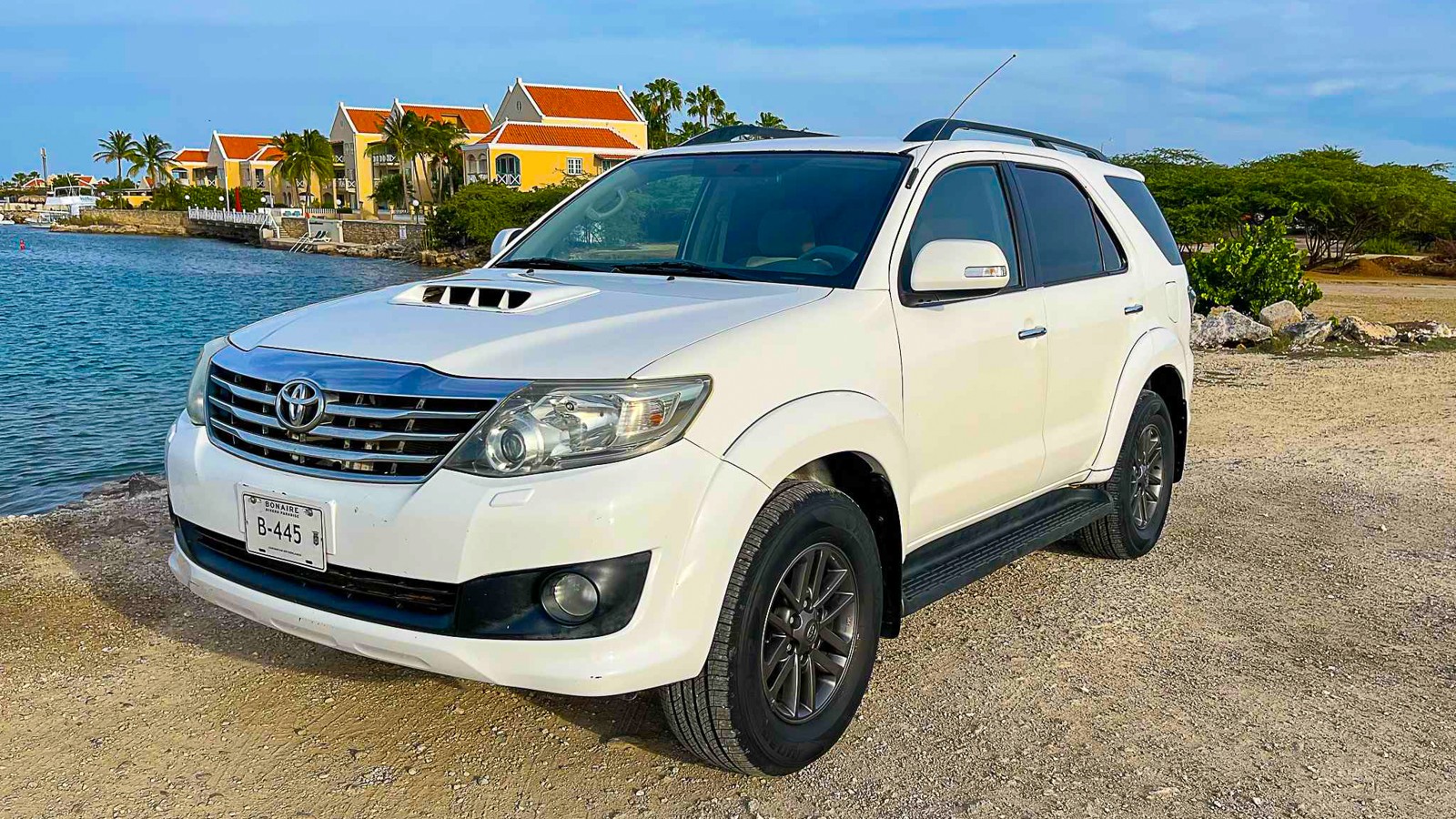 Tropical Car Rental Bonaire - Image 2