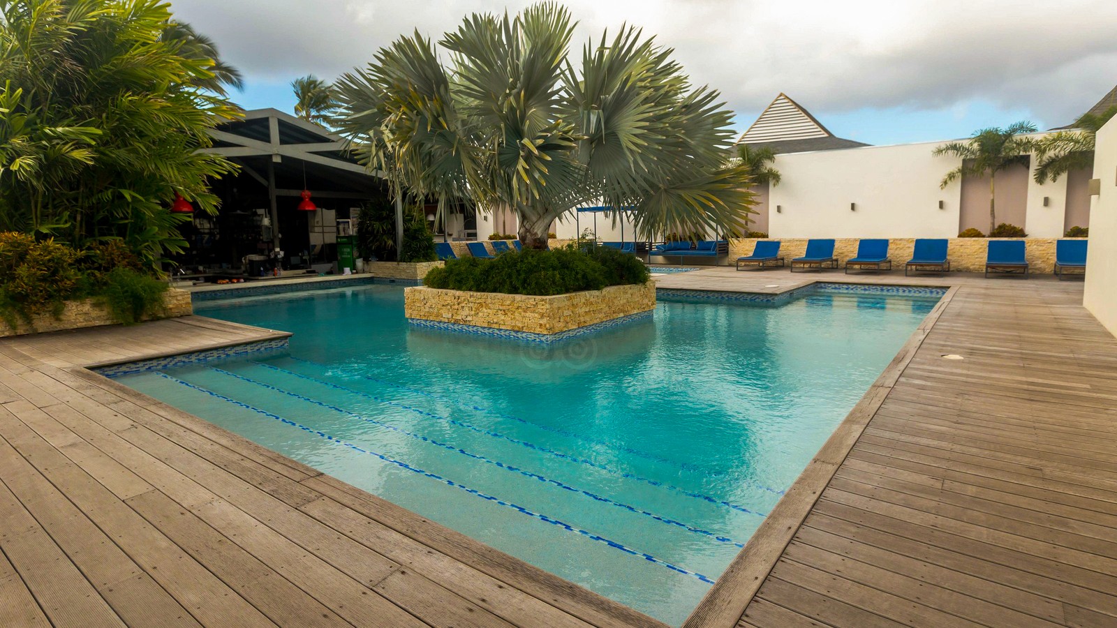 Trupial Inn Hotel & Casino - Image 1