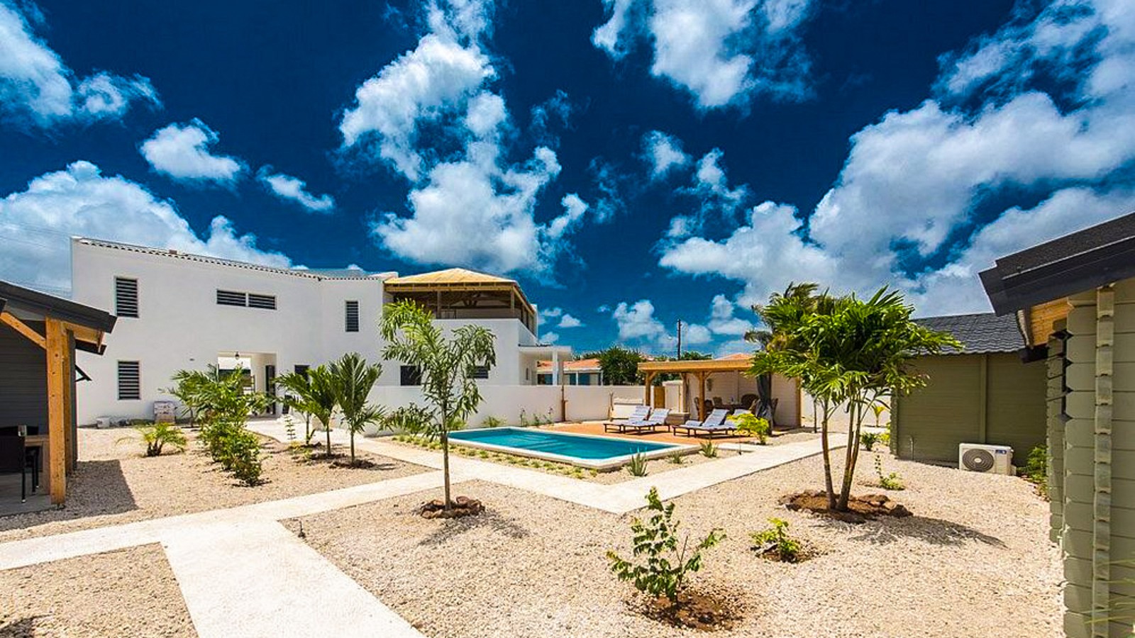 Woodz Bonaire - Image 3