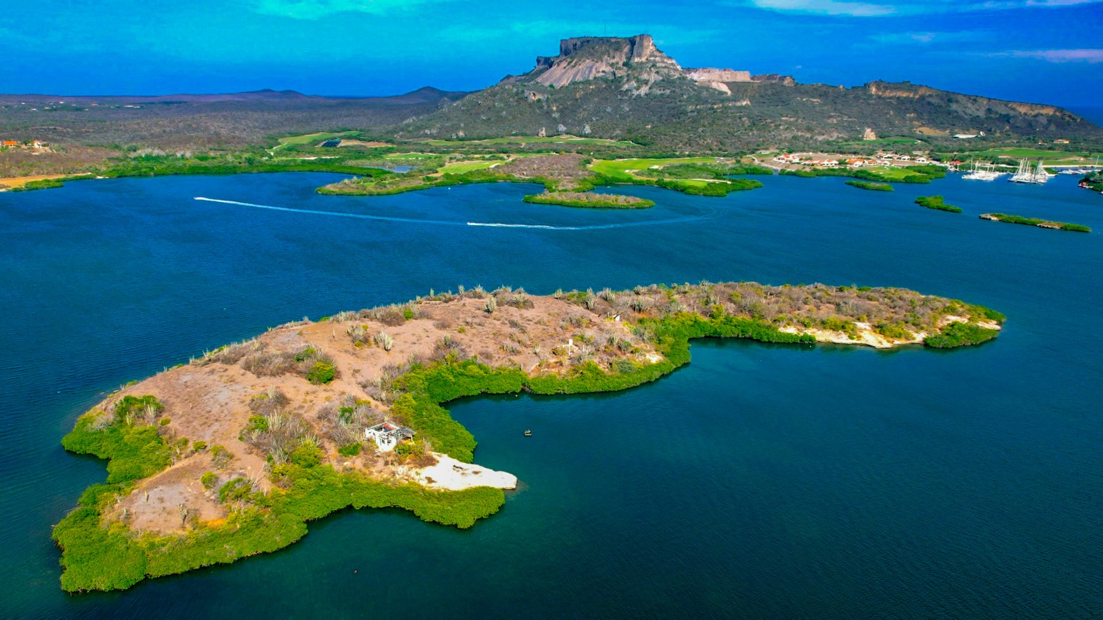 Spanish Water - Private Island - Image 5