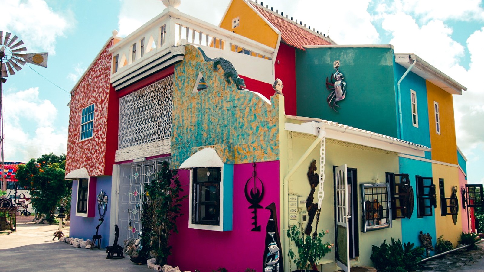 Art Experience Yubi Kirindongo - Image 1