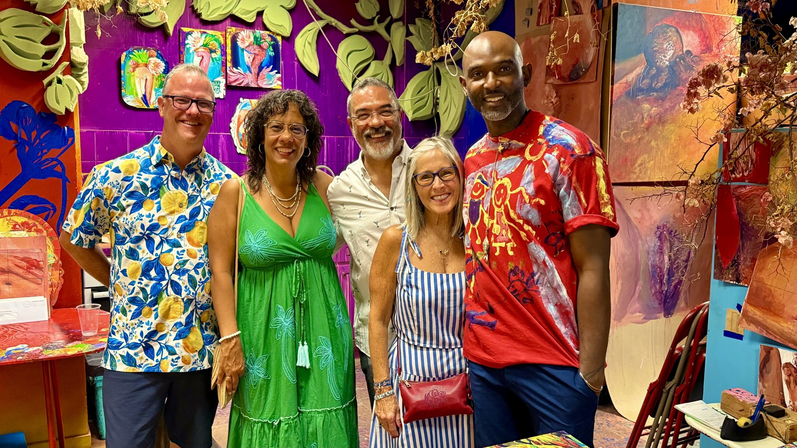 Francis Sling Gallery - Image 1