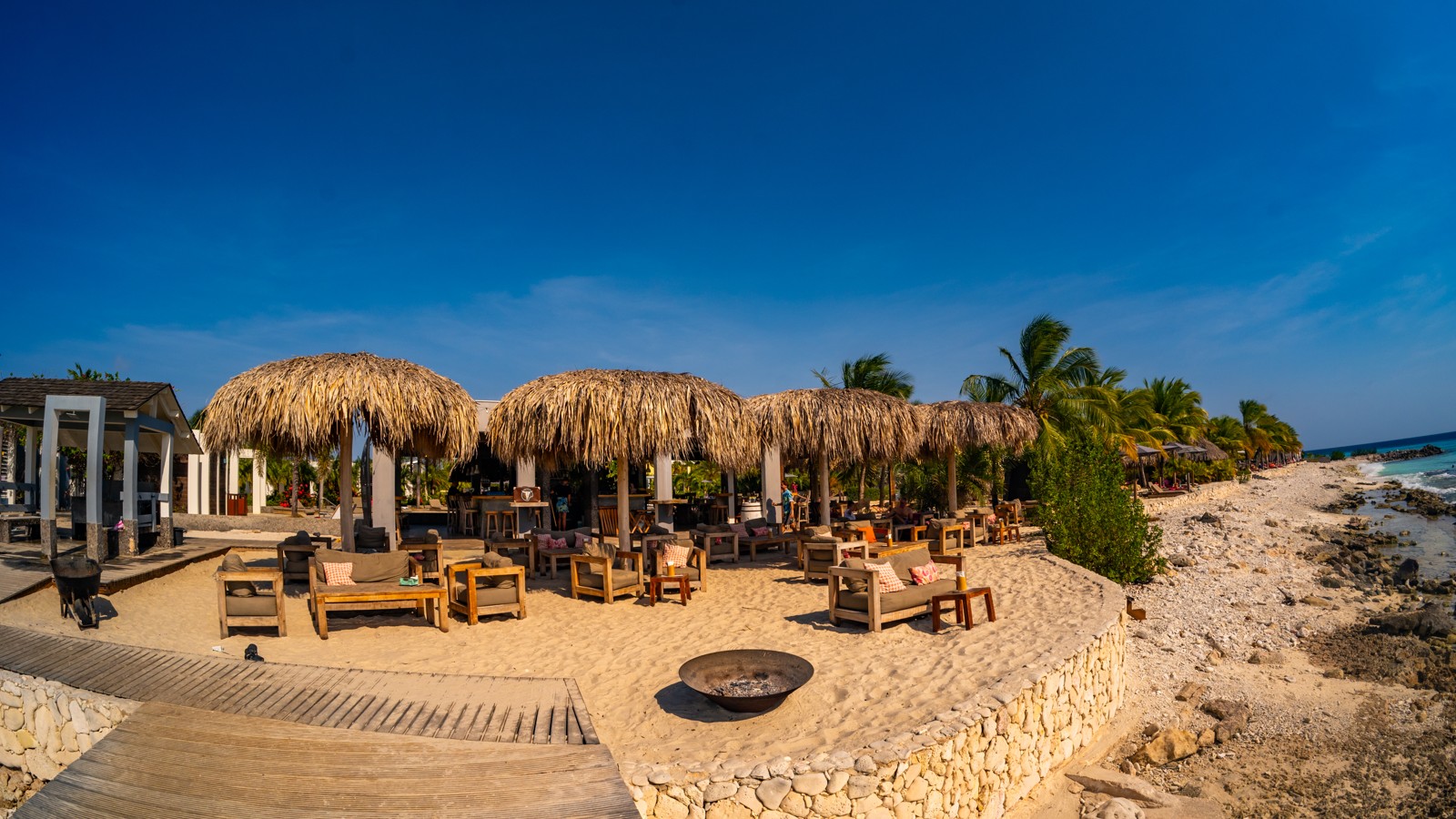 Club Tropicana, Beach Brasserie - Image 4