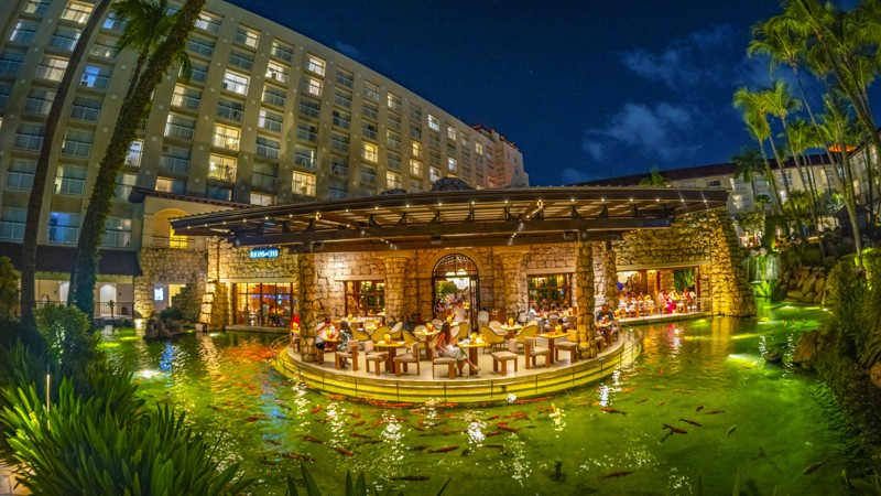 Restaurants & Bars image