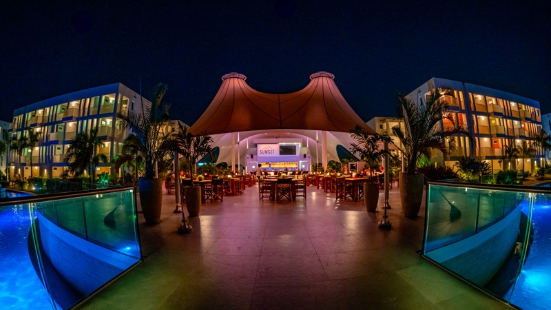 Sunset Restaurant & Bar