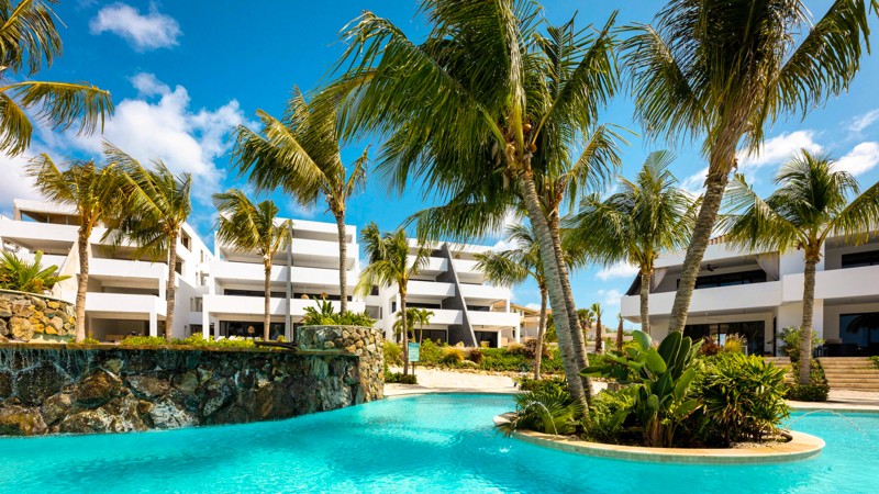 The Reef - Blue Bay Golf & Beach Resort