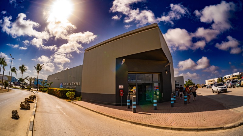 Van Den Tweel Bonaire