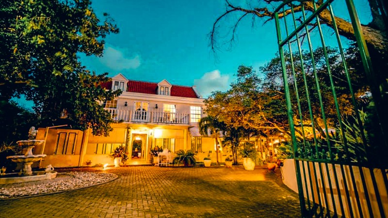 Veranda at Landhuis Vredenberg